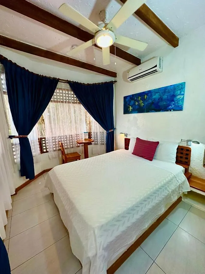 Hotel Silberstein Puerto Ayora  Ecuador